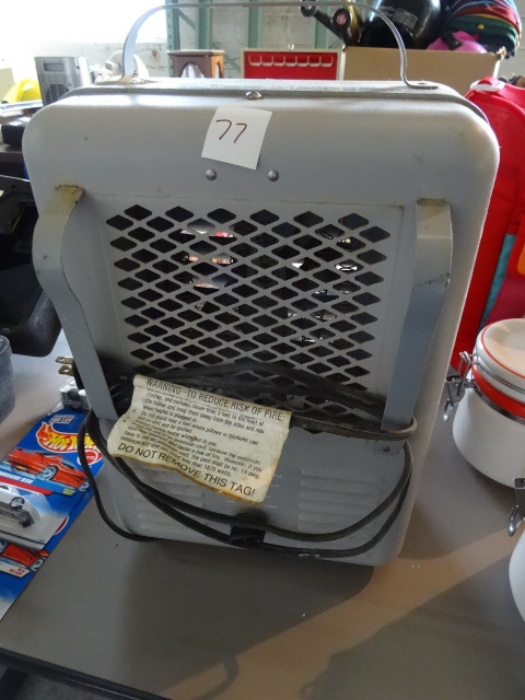 lot 77 image: Heater