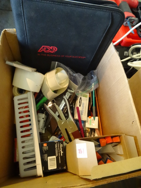 lot 132 image: Office Supplies