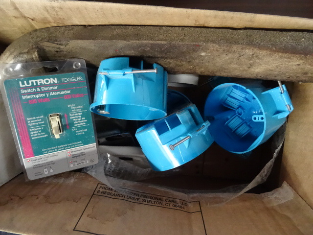 lot 135 image: Electrical Supplies