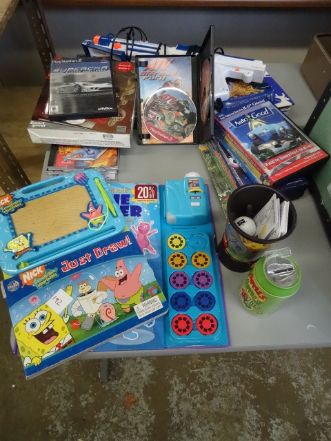 lot 192 image: Kids Items