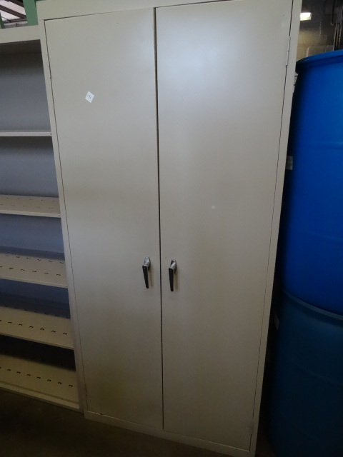 lot 196 image: Cabinet