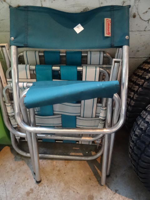 lot 220 image: Lawn Chairs