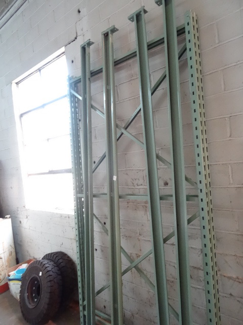 lot 224 image: Pallet Rack