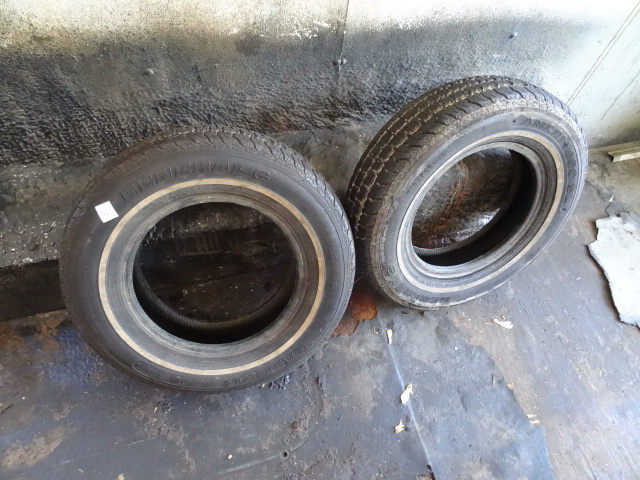 lot 42 image: Tires