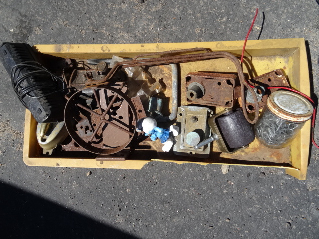 lot 68 image: Misc. Parts