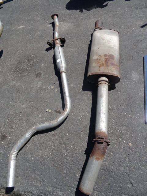 lot 85 image: Muffler Assemblies