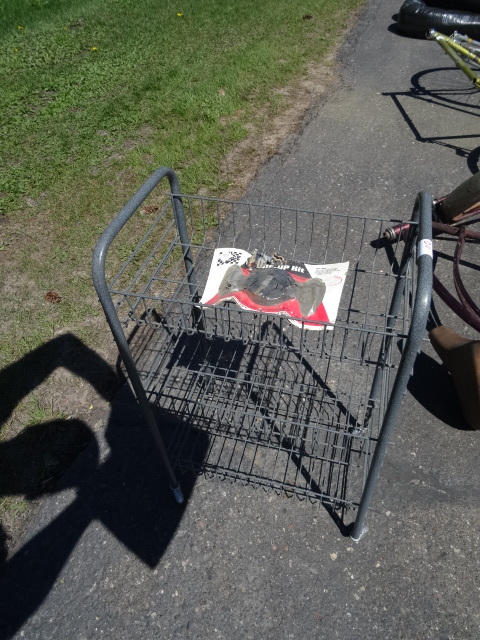 lot 86 image: Cart