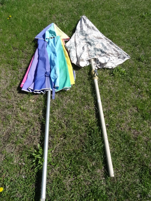 lot 154 image: Umbrellas