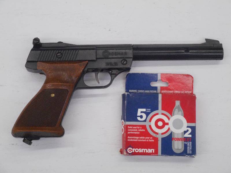 lot 79 image: Crossman Model 454 CO2 Powered BB-G...