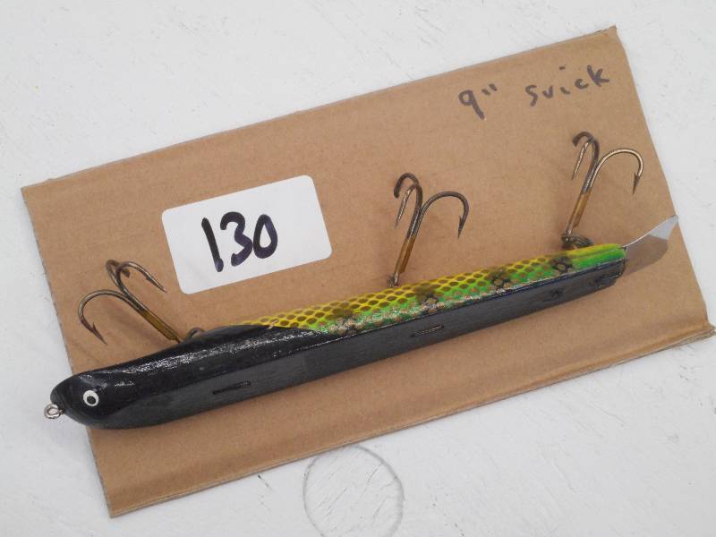 lot 130 image: (1) 9 Suick Muskie Lure ...