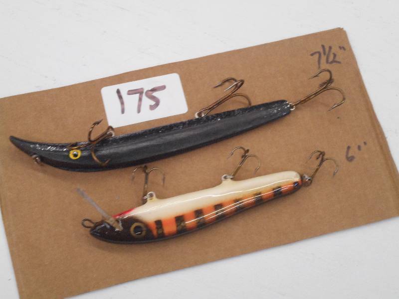 lot 175 image: (1) 6 & (1) 7.5 Muskie Lures ...