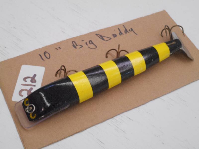 lot 212 image: (1) 10 Big Daddy Muskie Lure ...