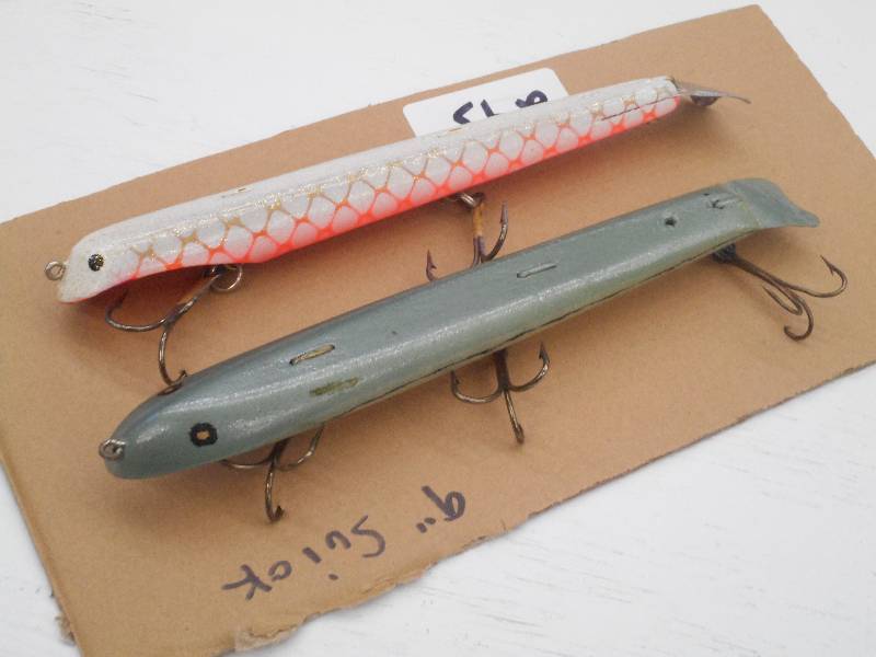lot 243 image: (2) 9 Suick Muskie Lures ...