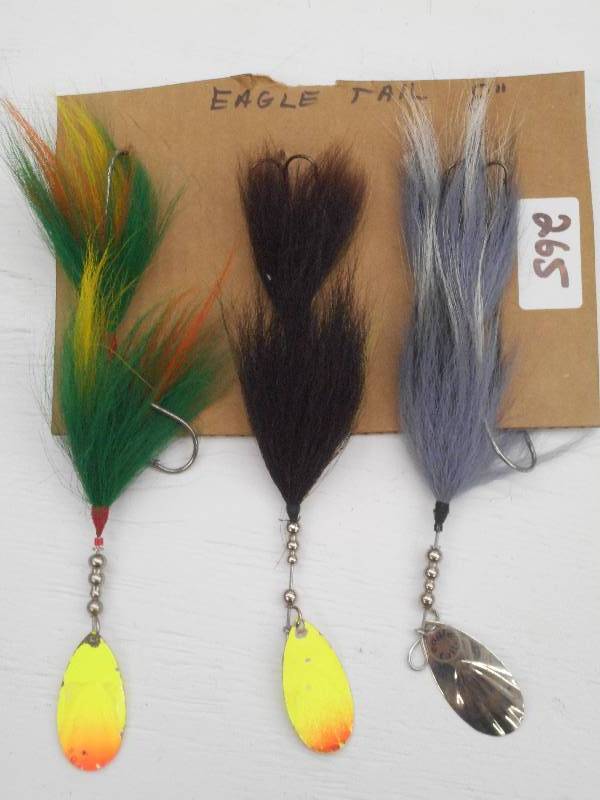 lot 265 image: (3) 8 Eagle Tail Muskie Spinner Lu...