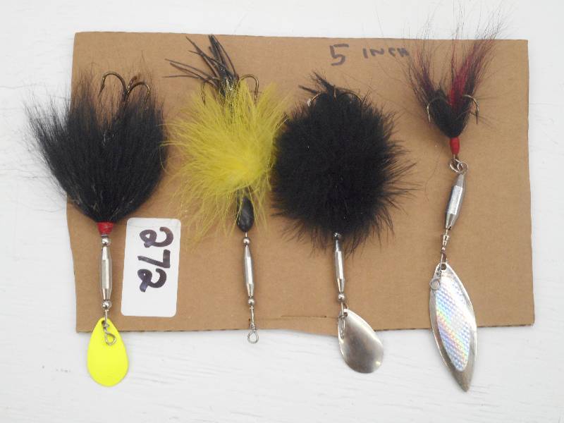 lot 272 image: (4) 5 Muskie Spinner Lures ...