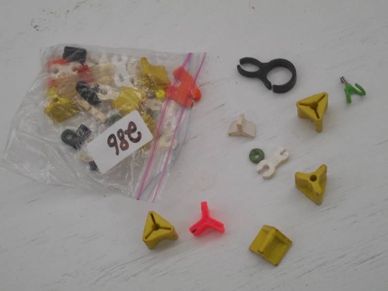 lot 286 image: Lot Of Assorted Hook Gaurds ...