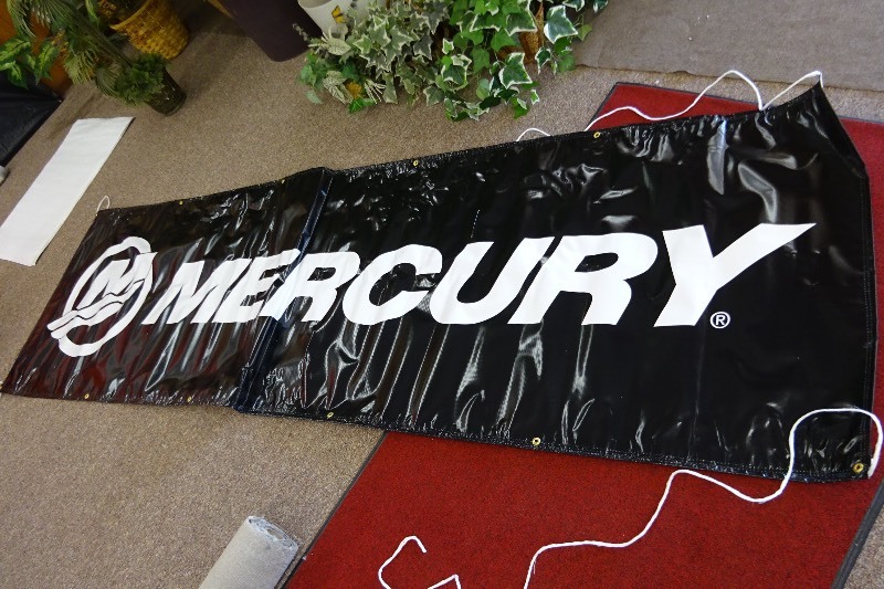 lot 13 image: Vinyl Mercury Banner