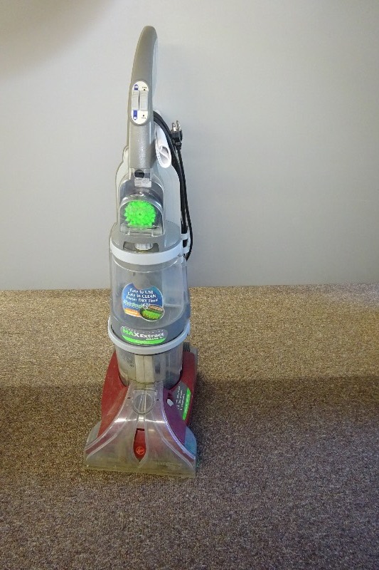 lot 41 image: Hoover spin scrub