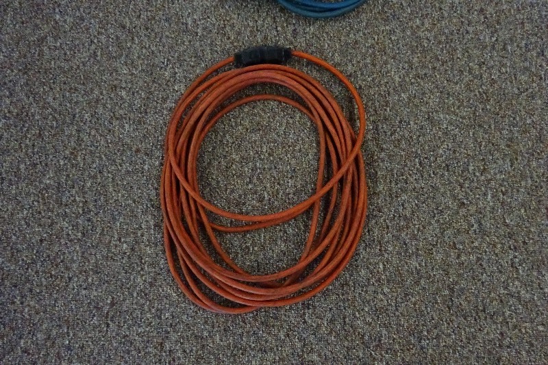 lot 48 image: 25 foot extension cord