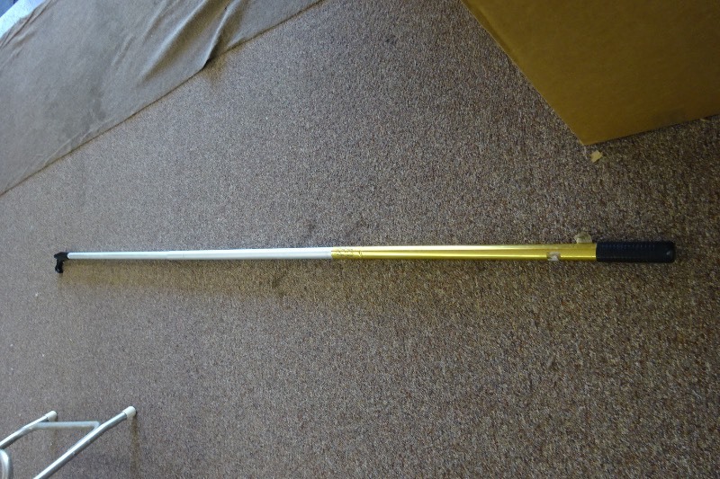 lot 86 image: Dock Pole
