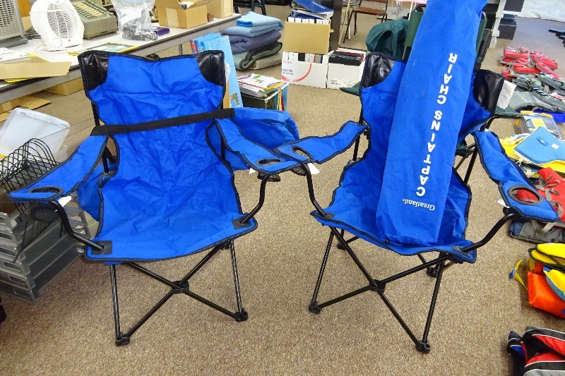 lot 90 image: 2 Folding Chairs