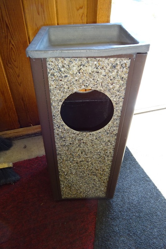 lot 110 image: Trash Can