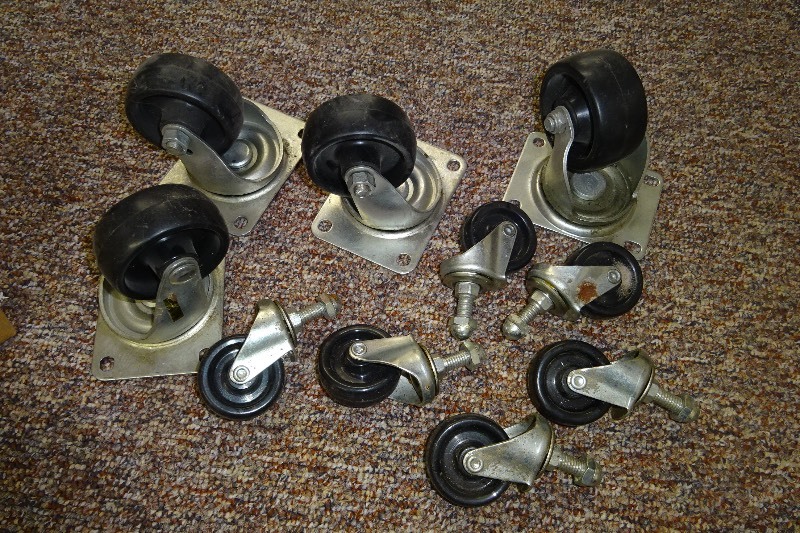 lot 138 image: Variety of caster wheels