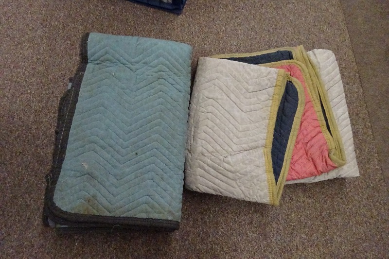 lot 151 image: 2 Padded moving blankets