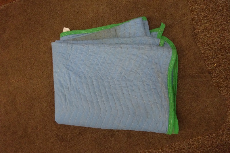 lot 153 image: Padded Moving blankets