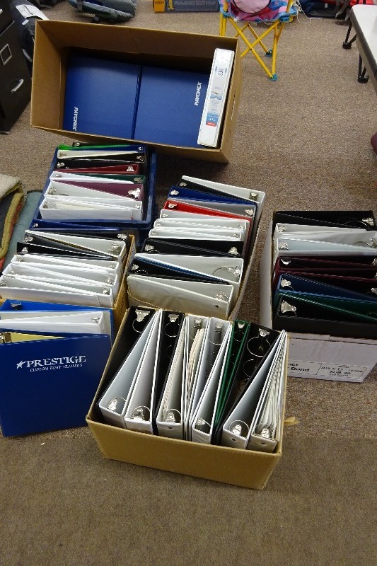 lot 154 image: Variety of binders