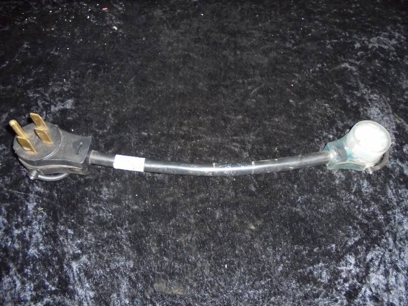lot 28 image: RVCamper Converter Plug Cord