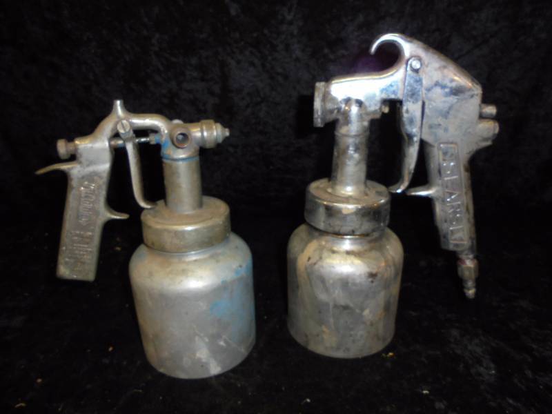lot 44 image: Lot of 2, Auto Body Spray Guns