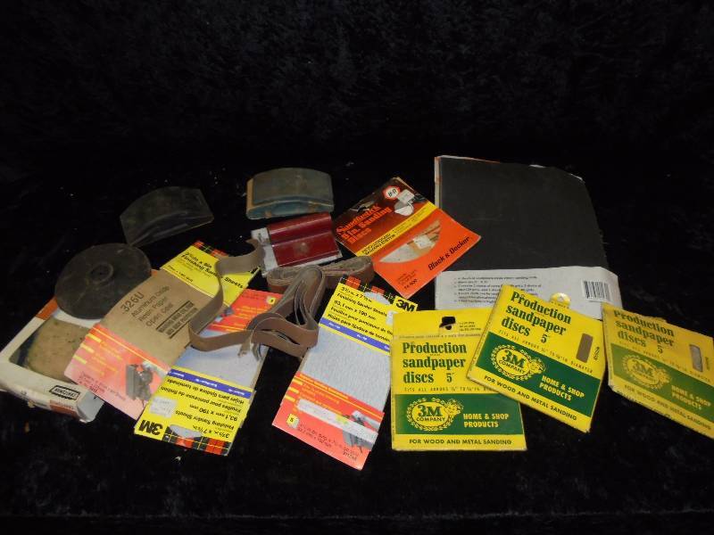 lot 48 image: Lot - Asst Sandpaper, Pads, Discs