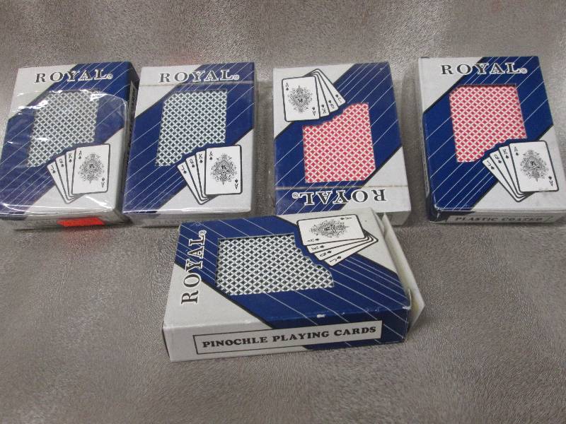 Lot of 5 decks Pinochle plastic coa...