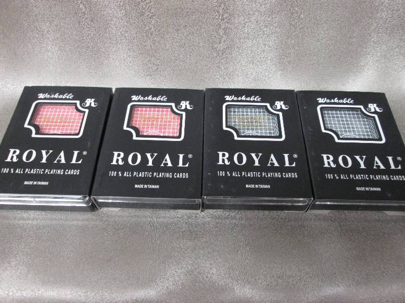 Lot of 4 decks washable, plastic pl...