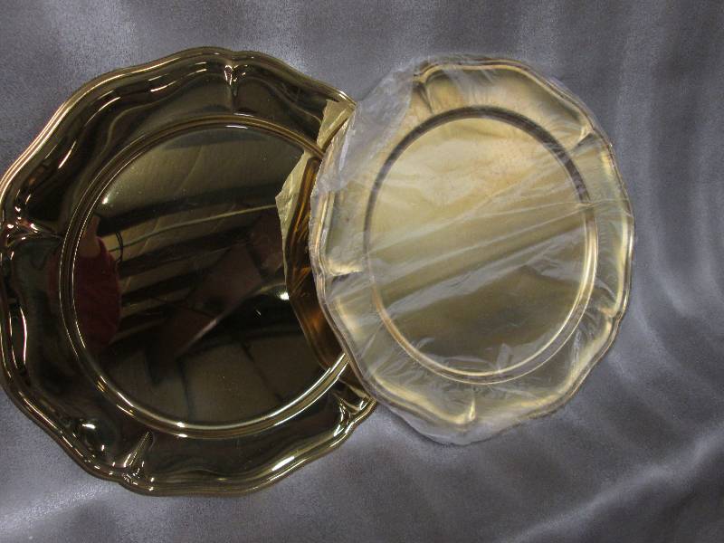 Lot of 2 Gold toned metal 12 inch s...