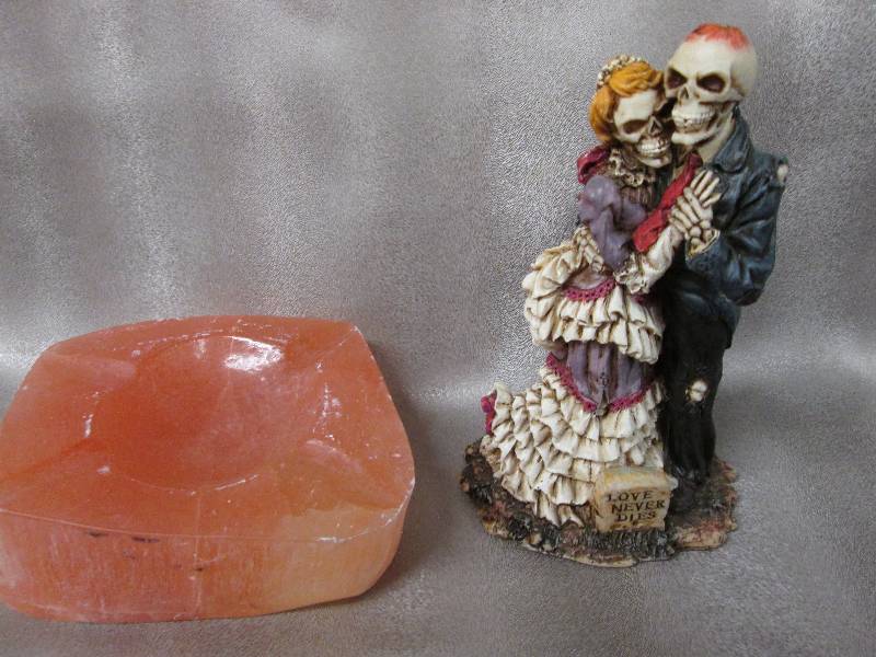 Love Never Dies Figurine, Soap Dish...