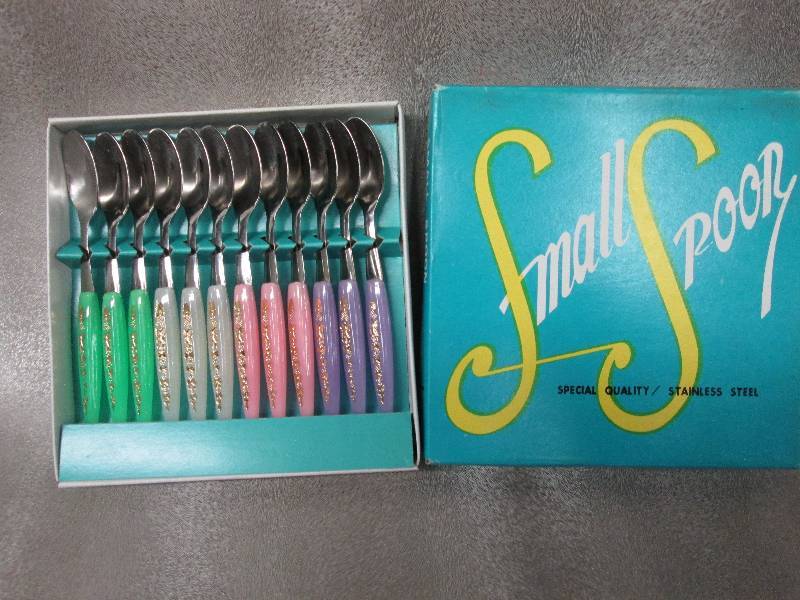 Set of 12 Multicolored Stainless St...
