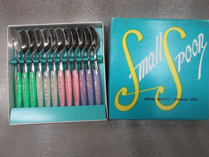 Set of 12 Multicolored Stainless St...