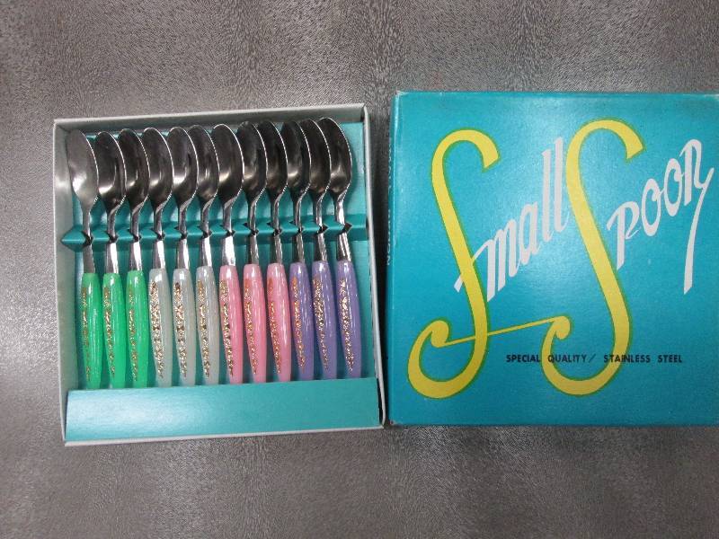 Set of 12 Multicolored Stainless St...