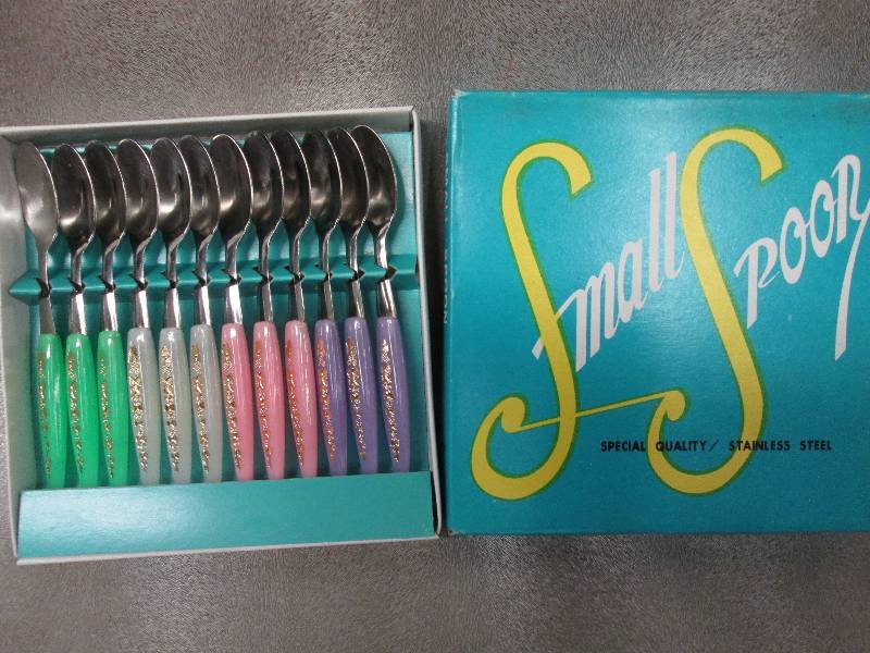 Set of 12 Multicolored Stainless St...