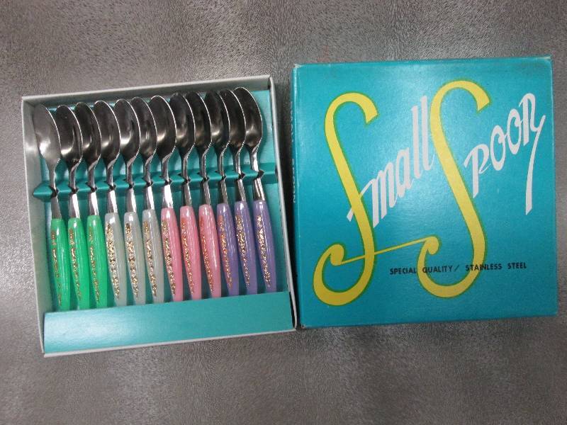 Set of 12 Multicolored Stainless St...