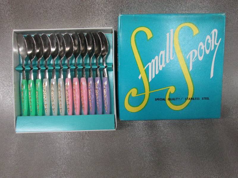 Set of 12 Multicolored Stainless St...