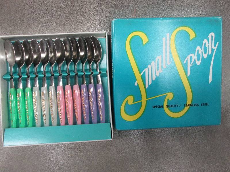 Set of 12 Multicolored Stainless St...