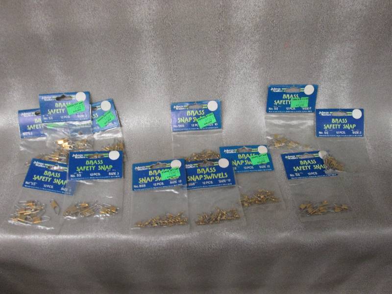 Lot of 12 Brass Snap Swivels & Safe...