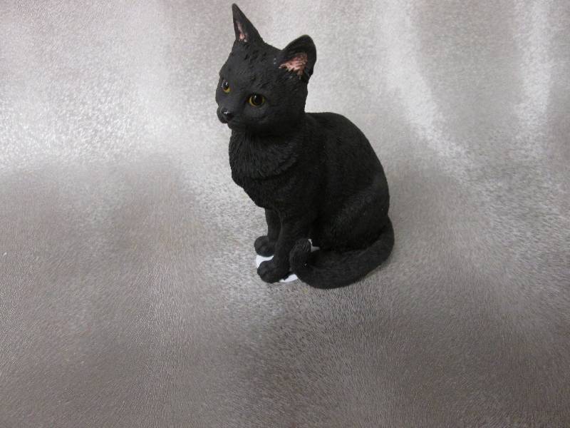 Small British Bombay Cat Ceramic Fi...