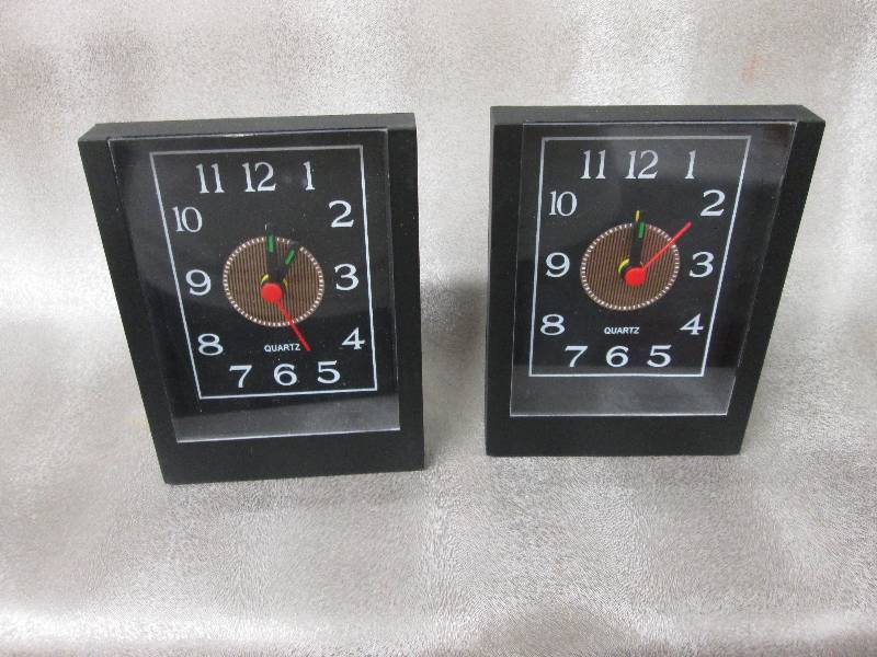 Lot of 2 Quartz Alarm Clocks...