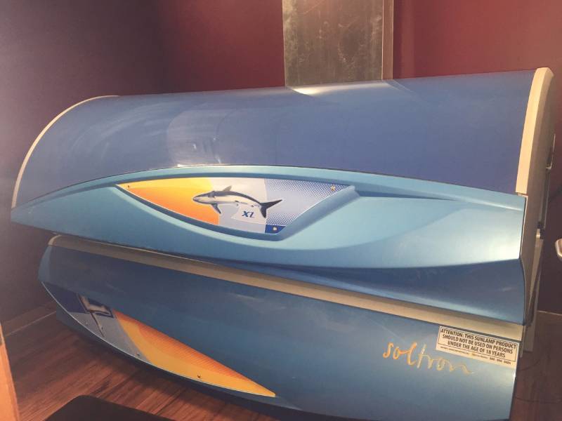 lot 1 image: Soltron XL 20020 Shark (2004)