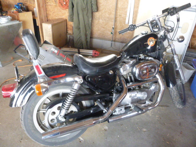 lot 3 image: 1994 Harley Davidson Sportster Motorcycle