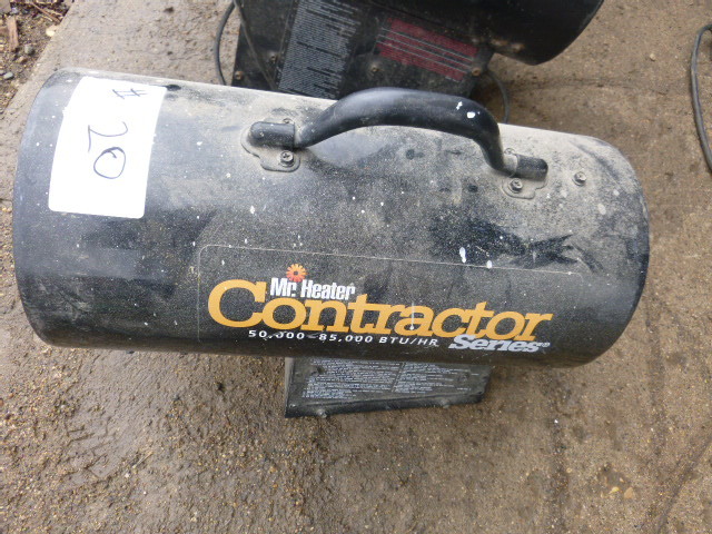lot 20 image: Mr. Heater Contractor Propane Heater